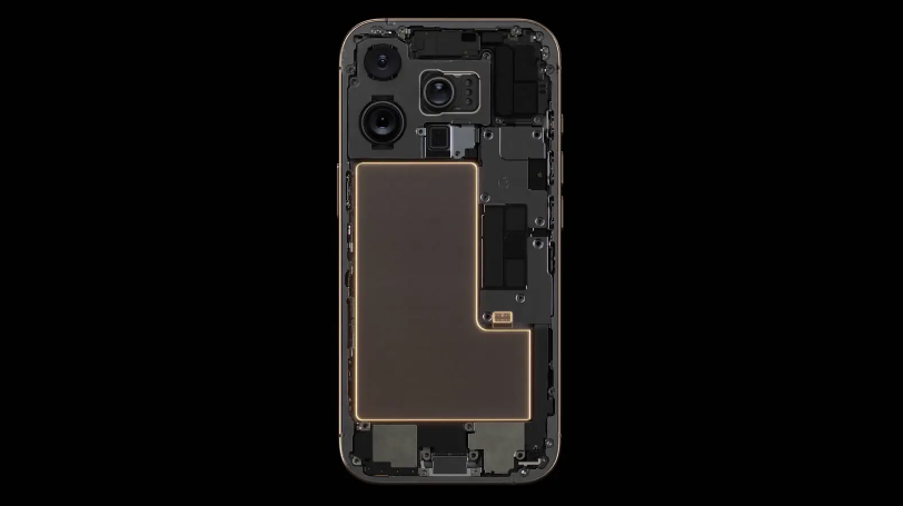 綦江苹果手机维修分享iPhone 16 Pro 系列屏幕更大，搭载 A18 Pro 芯片 